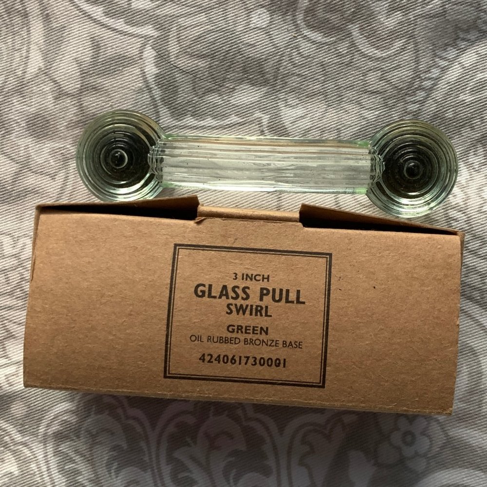 *Vintage* Restoration Hardware (1) Green Clear Glass Pull Swirl 3" - NIB